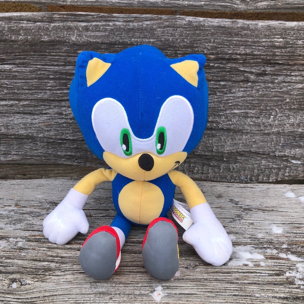 12” Sonic the Hedgehog stuffed animal toy Plush Plushie Sega Nintendo